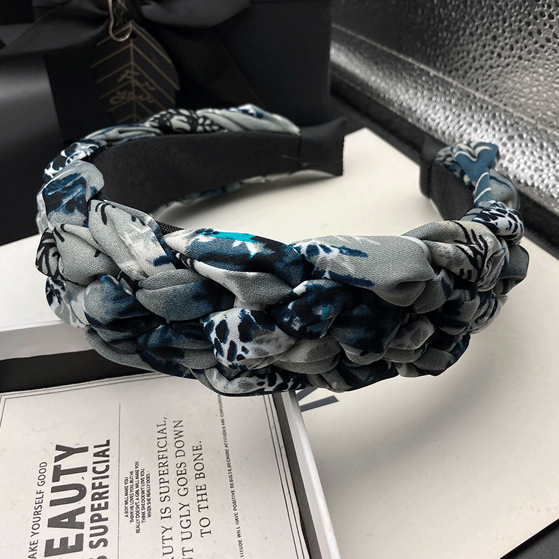 Light luxury halo dyed fabric  - Outdoor Lighting Manufacturers 评论和价格